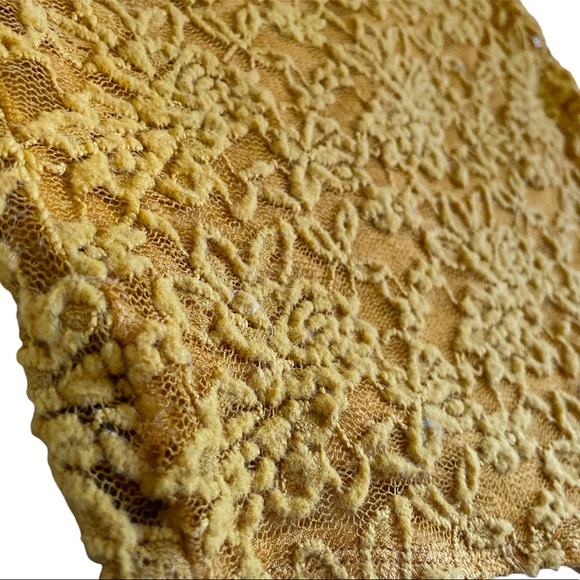 ❤️‍🔥3/$22❤️‍🔥 Mustard yellow cheeky floral lace cami bodysuit - Picture 8 of 13